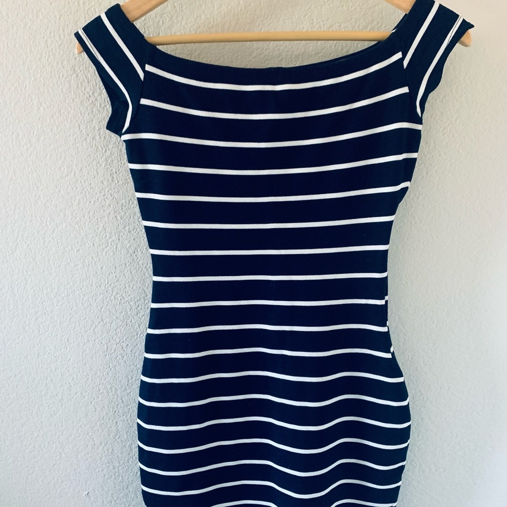Short Sleeve Stripped Blue BodyCon Dress